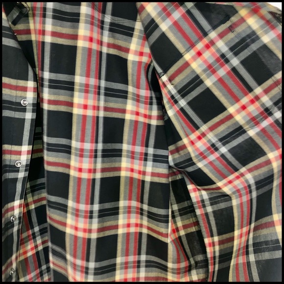 TheNorthFaceππXL Short Sleeve Flannel with 2 pockets snaps Red Gold Black - Picture 15 of 16